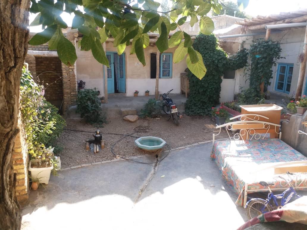 بومگردی در روستای درسجین شهرستان ابهر