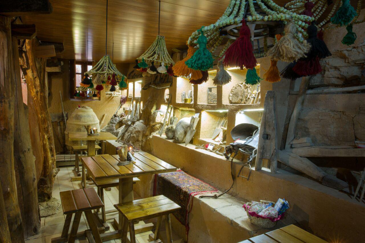 اجاره اقامتگاه بوم گردی در اسفراین