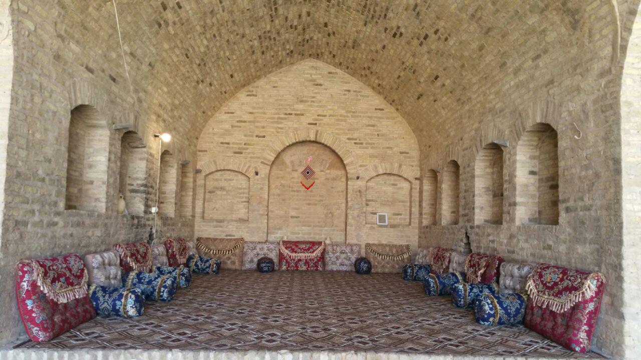 اجاره اقامتگاه بوم گردی در طبس مسینا