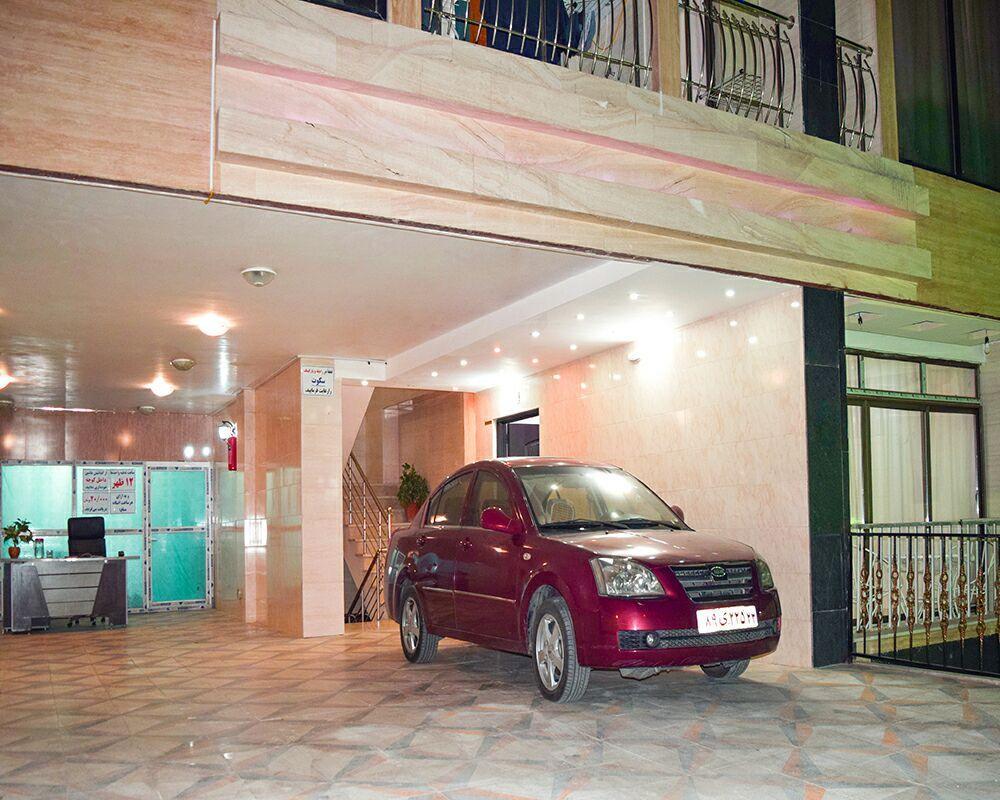 اجاره روزانه سوئیت در چهارباغ اصفهان