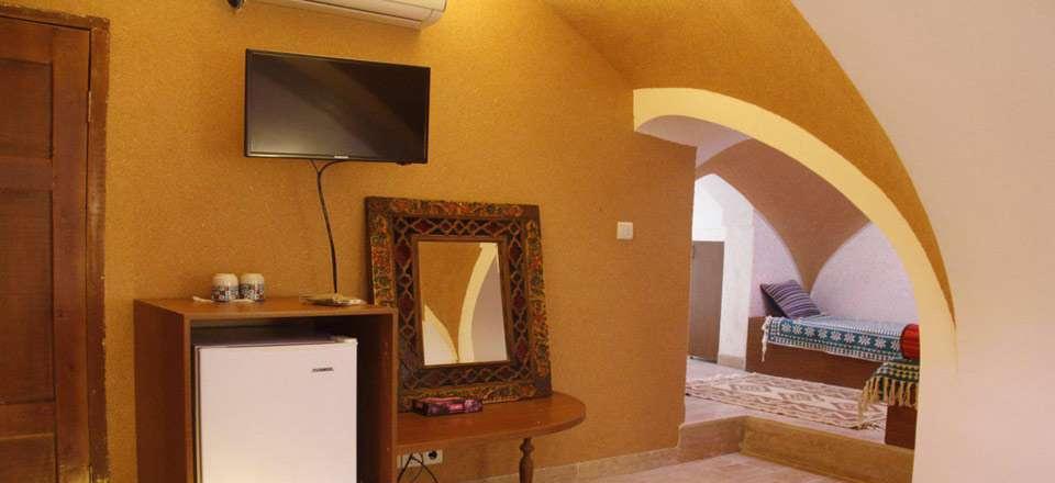 اجاره اقامتگاه سنتی خانه سه نیک یزد