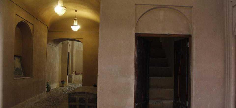 اجاره اقامتگاه سنتی خانه سه نیک یزد