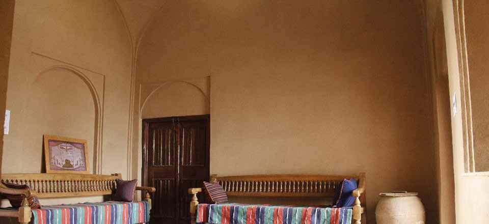 اجاره اقامتگاه سنتی خانه سه نیک یزد