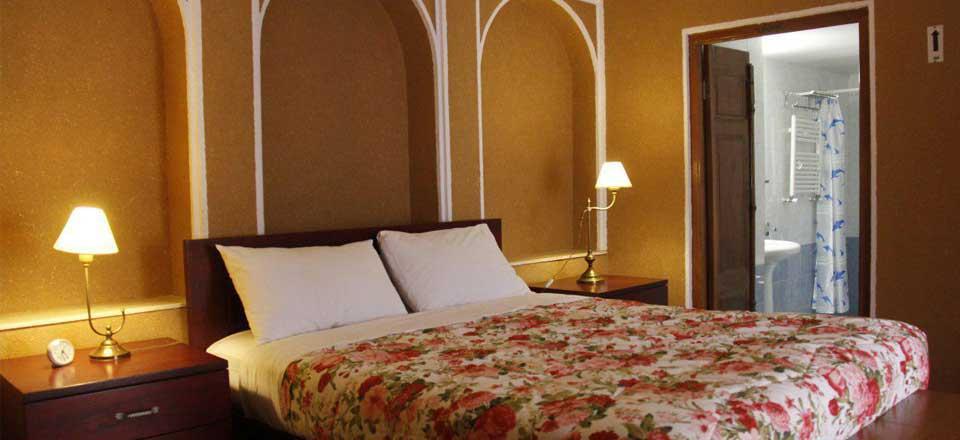 اجاره اقامتگاه سنتی خانه سه نیک یزد