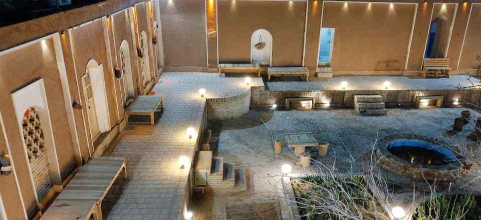 اقامتگاه بوم گردی ستاره کویر طبس