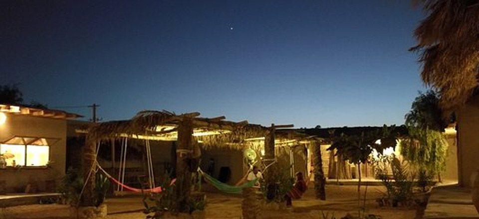 اجاره اقامتگاه بومگردی هفت رنگو قشم