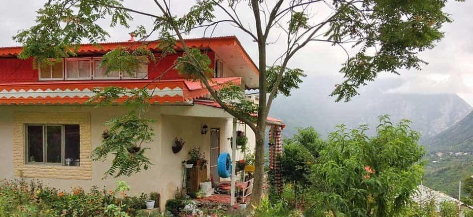 اقامتگاه بوم گردی میلاش در رودسر