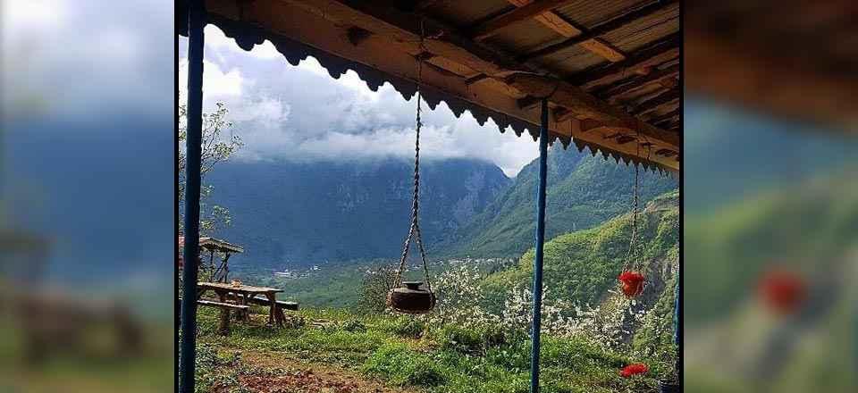 اقامتگاه بوم گردی میلاش در رودسر