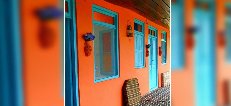 اقامتگاه بوم گردی باغچه مریم در اطاقور