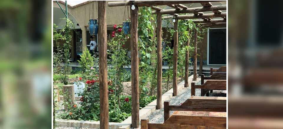 اجاره اقامتگاه بوم گردی قصر شیرین در گرمسار