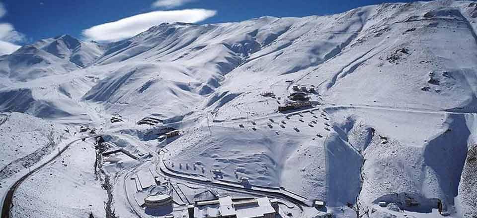 مجتمع آب درمانی آیقار قینرجه در مشگین شهر