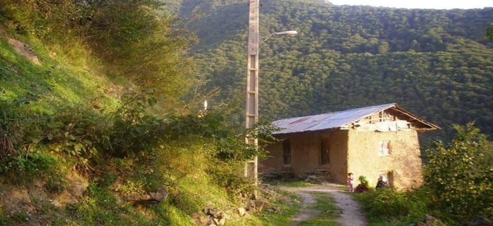 اقامتگاه بوم گردی اشکورات در املش