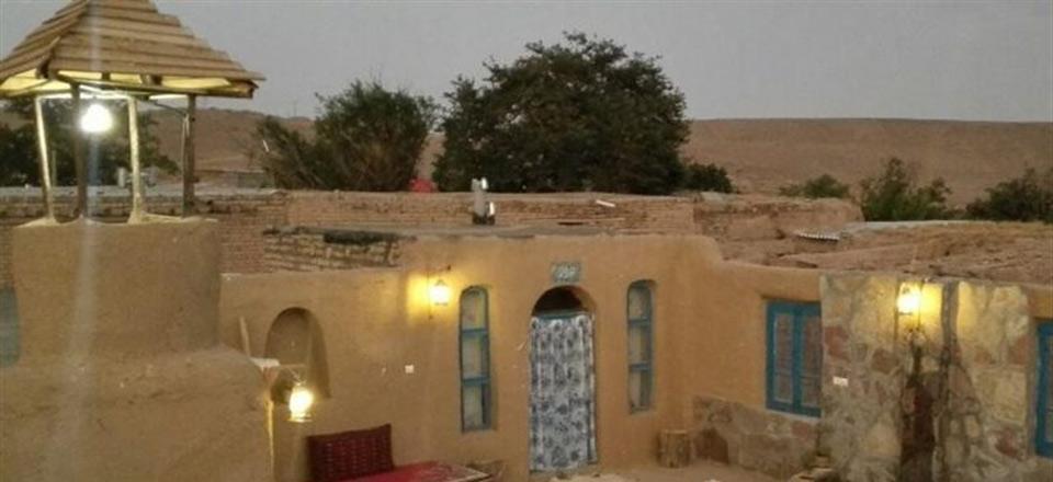اقامتگاه بوم گردی جاده ابریشم در بینالود