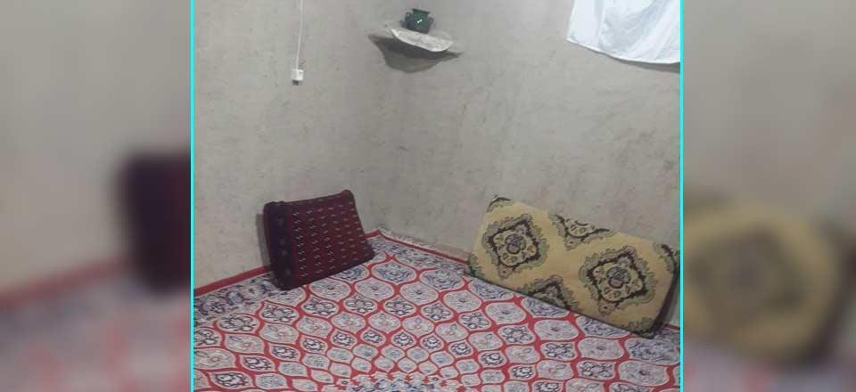 اقامتگاه بومگردی کلبه گلی در دلند