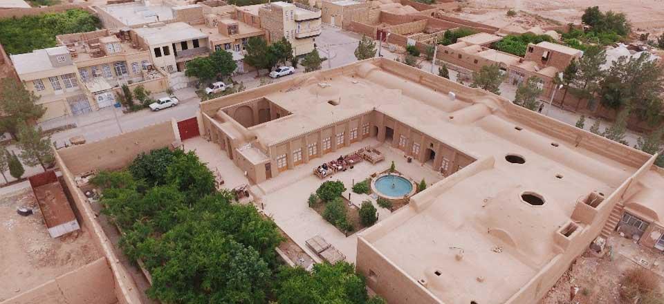 اقامتگاه بوم گردی رستاق در اشکذر