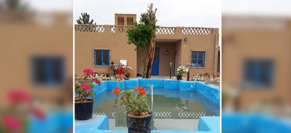 اجاره اقامتگاه بوم گردی آستو در طبس