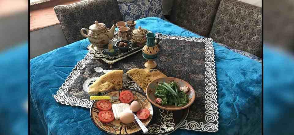 اقامتگاه بوم گردی گلستان ادیب در گناباد