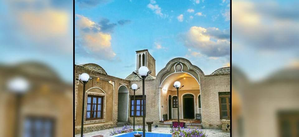 اقامتگاه بوم گردی گلستان ادیب در گناباد