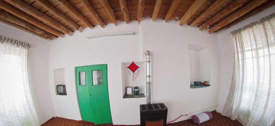 اقامتگاه بوم گردی ارغوان در ابهر