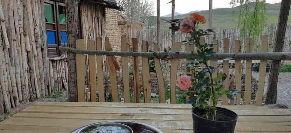 اقامتگاه بوم گردی ارغوان در ابهر