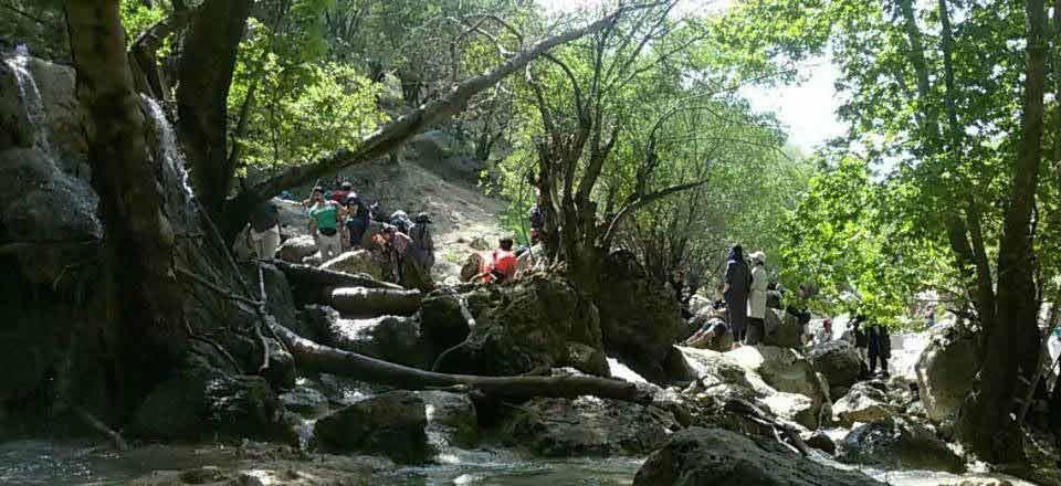 اقامتگاه بوم گردی ننه آقا در درود