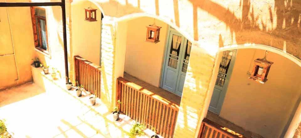 اجاره اقامتگاه بوم گردی سرای مادر در نظنز