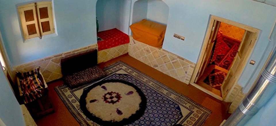 اقامتگاه بوم گردی خانه روحانی برزک کاشان