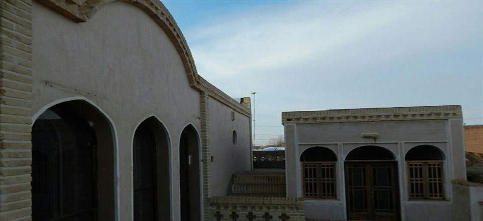 رزرو اقامتگاه بوم گردی ننه کوکب در اردستان