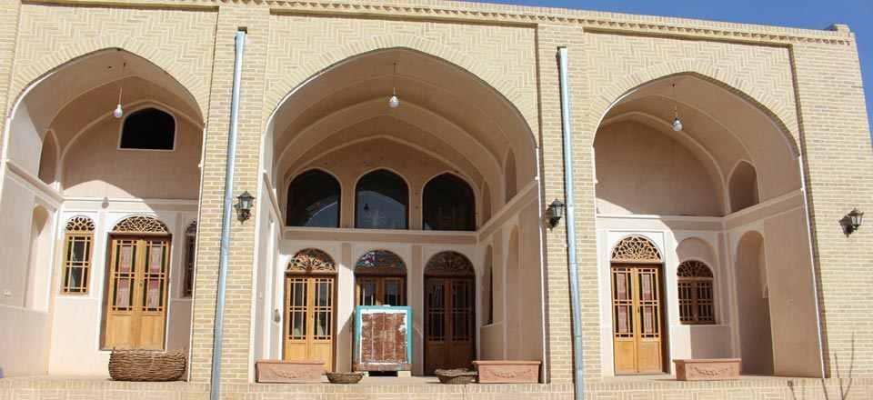 رزرو اقامتگاه بوم گردی ننه کوکب در اردستان