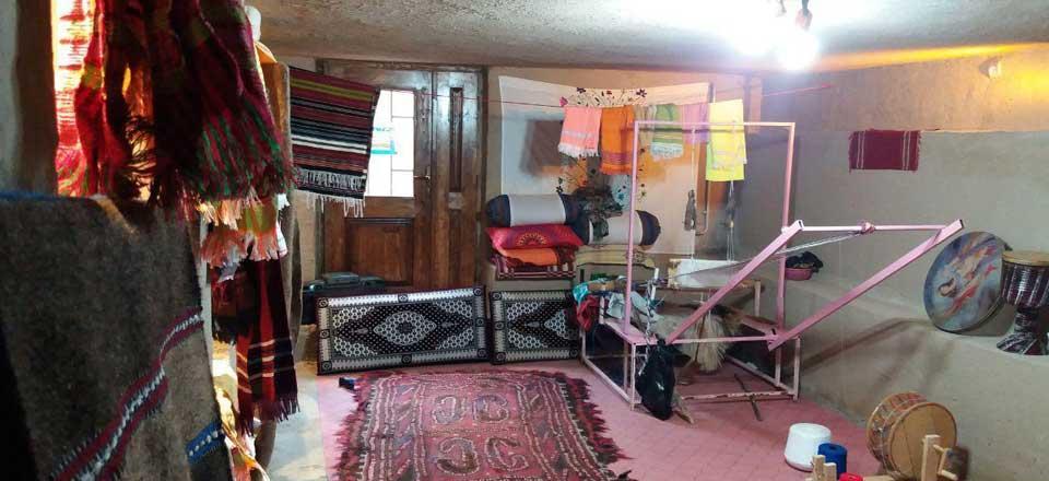 اقامتگاه بوم گردی پونه آرام علی آبادکتول