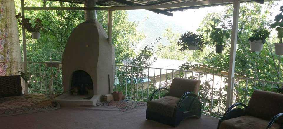 اقامتگاه بوم گردی پونه آرام علی آبادکتول