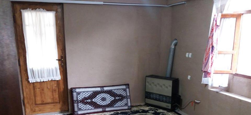 اقامتگاه بوم گردی پونه آرام علی آبادکتول