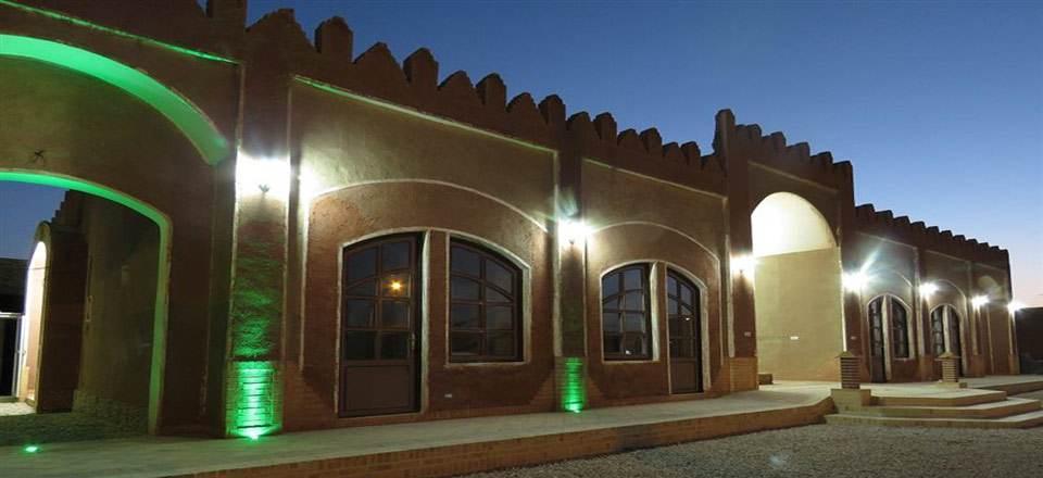 اجاره اقامتگاه بوم گردی ناصریه خور و بیابانک