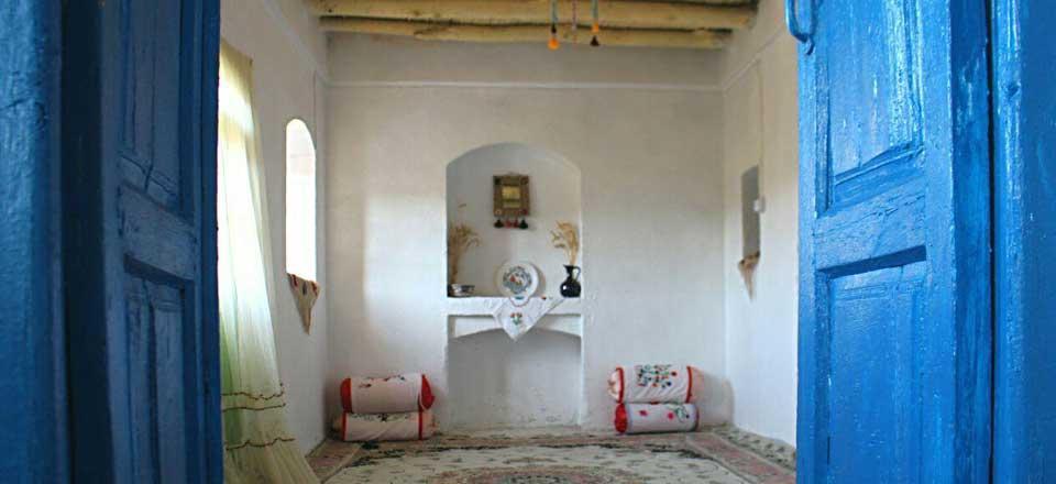 اقامتگاه بوم گردی چشمه نقره در کاشمر