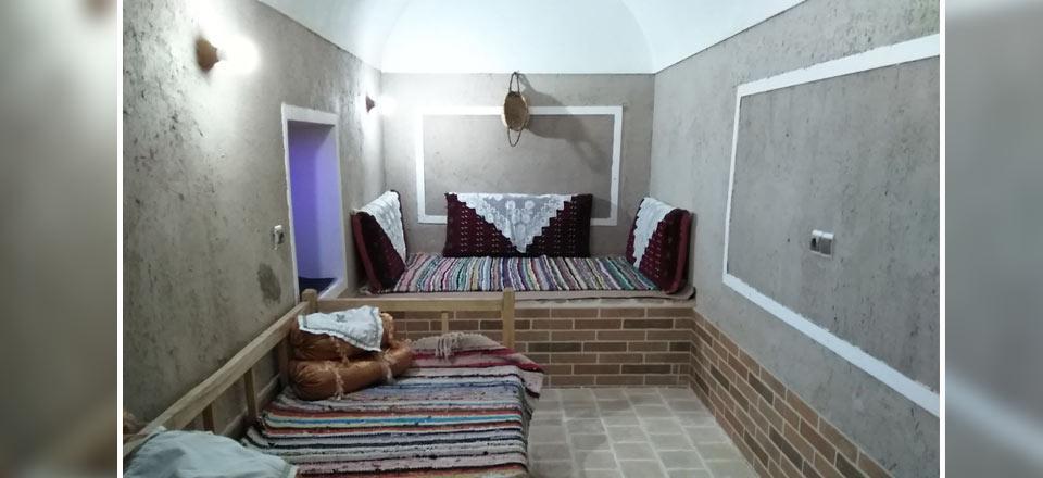 اقامتگاه بوم گردی علی بابا حلوان طبس