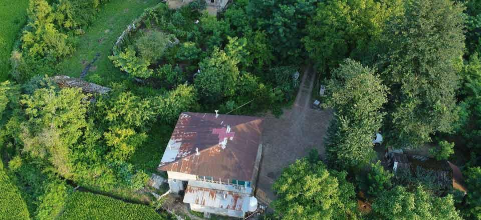 اقامتگاه بوم گردی وارش در رودبار