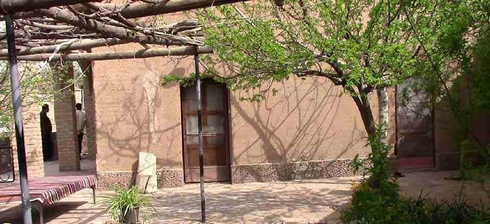 اجاره بوم گردی گوهر خاتون سرایان