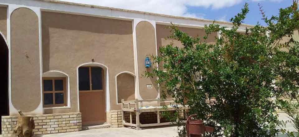 اجاره بوم گردی حشمت خور و بیابانک