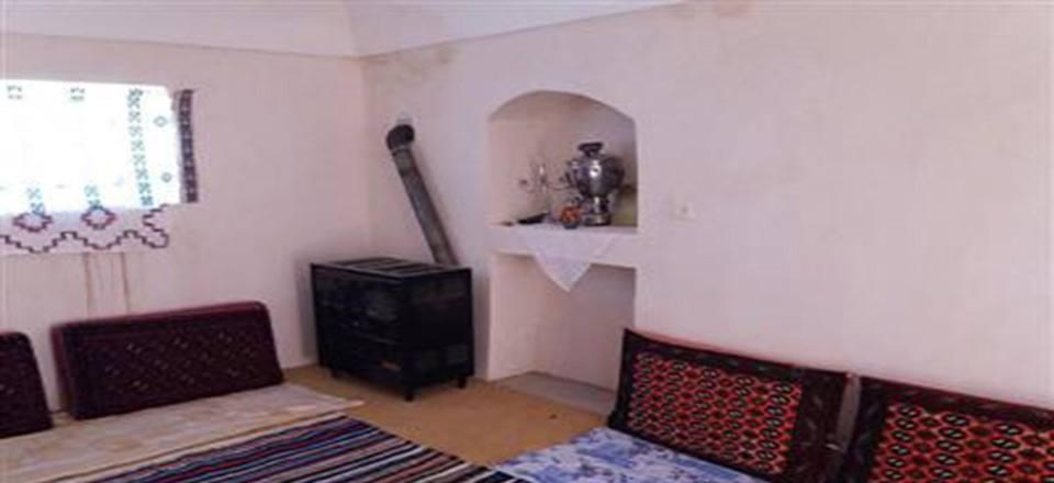 اقامتگاه بوم گردی زرین چاه سرایان