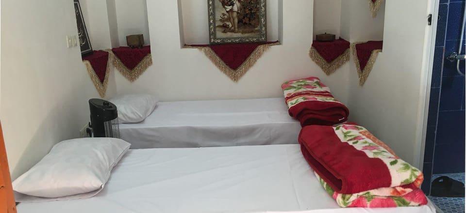 رزرو اقامتگاه بوم گردی سرای سوشید در برزک