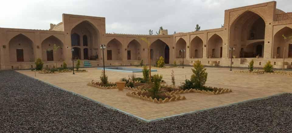 هتل کاروانسرای کوه پا در کوهپایه