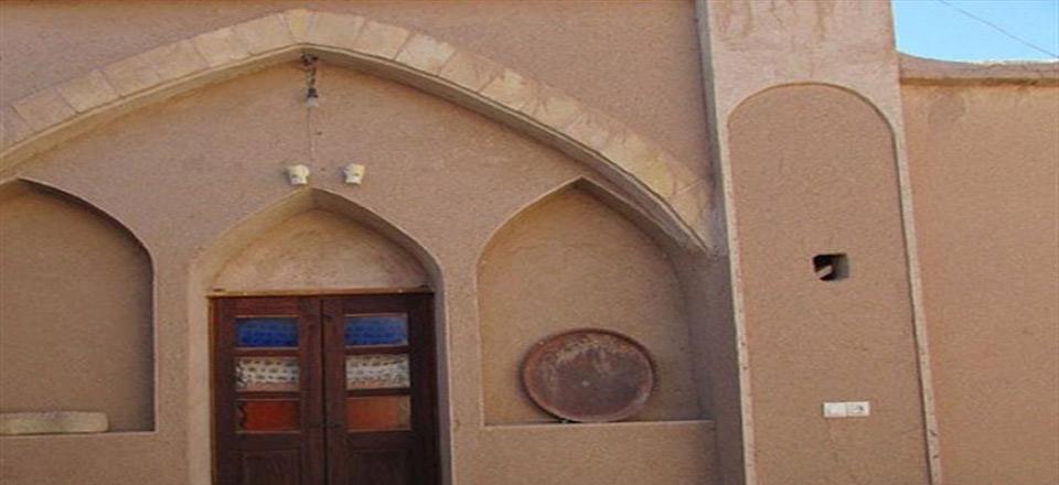 اقامتگاه بوم گردی بوتیمار کوهپایه