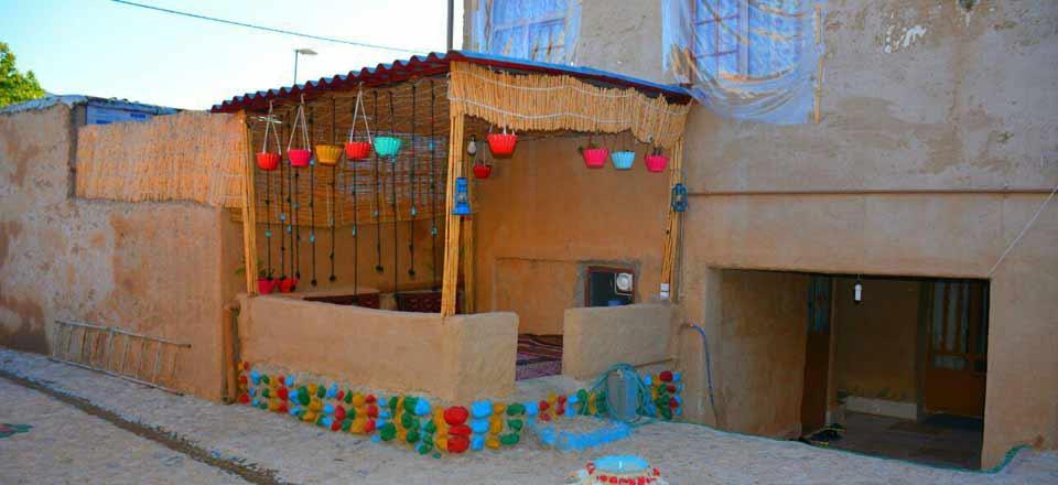 اقامتگاه بوم گردی آبشاران لوه در گالیکش