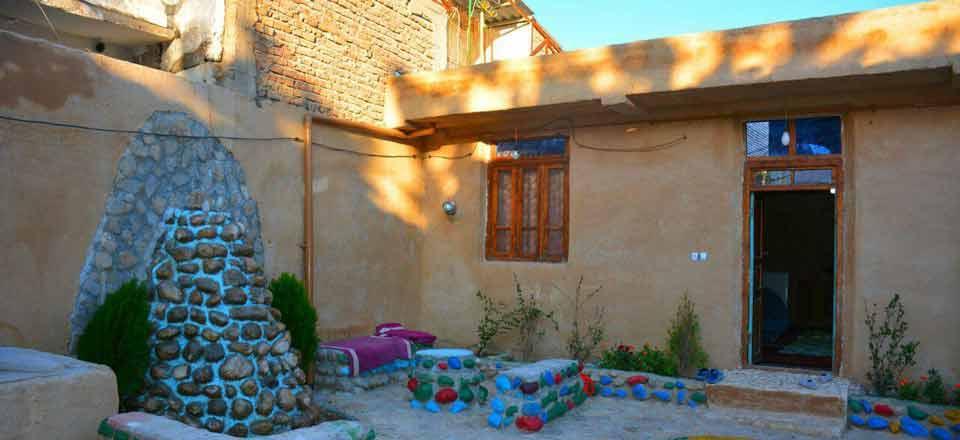 اقامتگاه بوم گردی آبشاران لوه در گالیکش