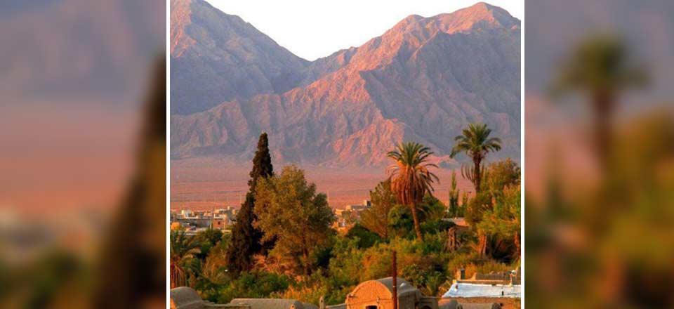 اقامتگاه بوم گردی آیرونی در خور و بیابانک