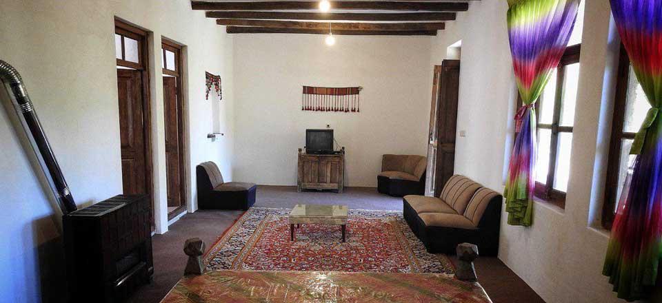 اقامتگاه بوم گردی سورگل در دیلمان