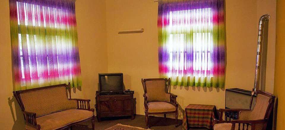 اقامتگاه بوم گردی سورگل در دیلمان