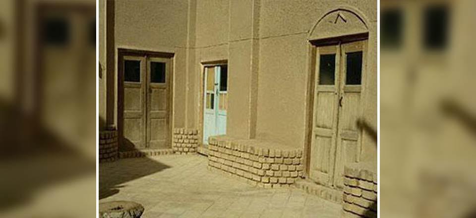 اقامتگاه بوم گردی آرسون در خور و بیابانک