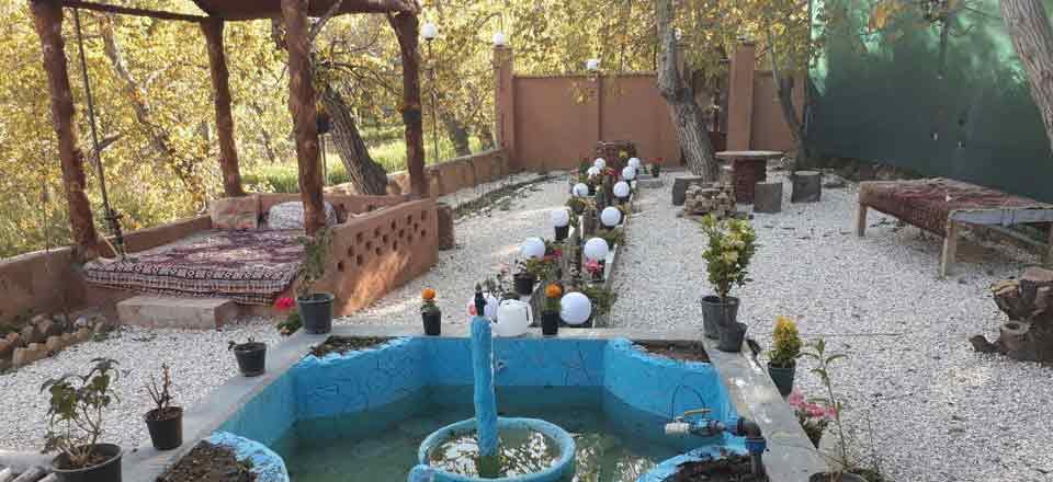 اقامتگاه بوم گردی سرای سرچشمه کاشان