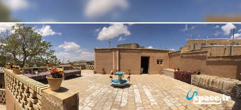 اقامتگاه بوم گردی خونه دنج در فردوس